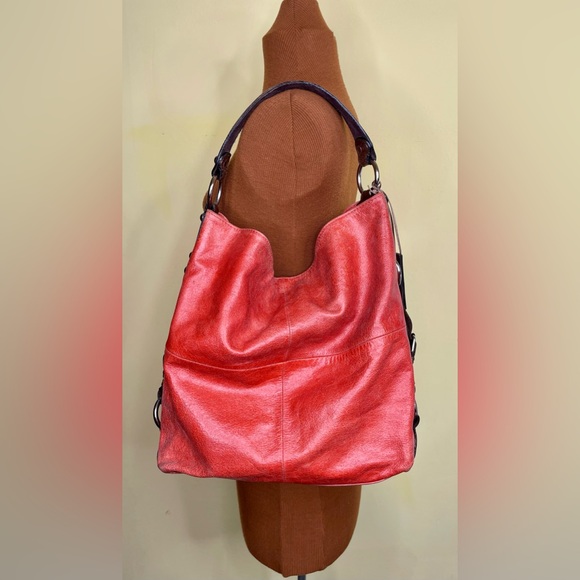 Tano Handbags - Vintage Tano Red and Brown Distressed Leather Handbag